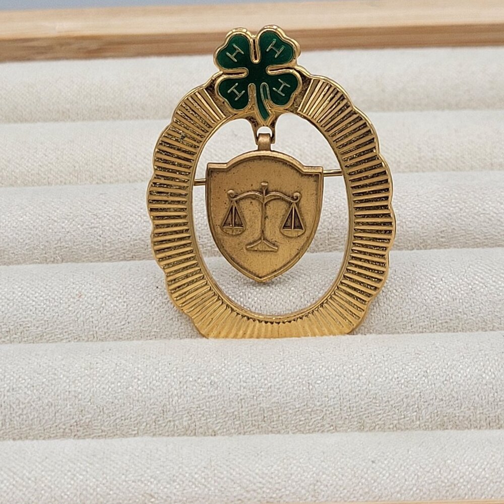 Vintage 4-H Clover & Scales Of Justice Brass Pin Brooch Marked BGW 1 1/2